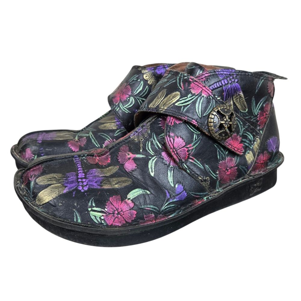 Alegria Caiti Ankle Boots 38 US 8-8.5 Black Embossed Floral Butterfly Meadow